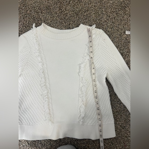 Kinross White Cable knit Textured Frayed Crewneck Sweater - Picture 9 of 9